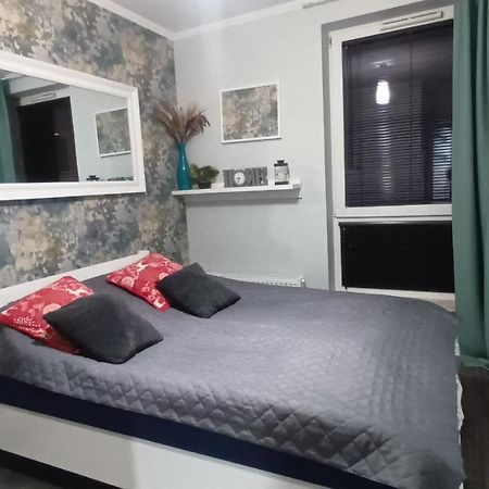 Апартаменты Apartament One Люблин Экстерьер фото