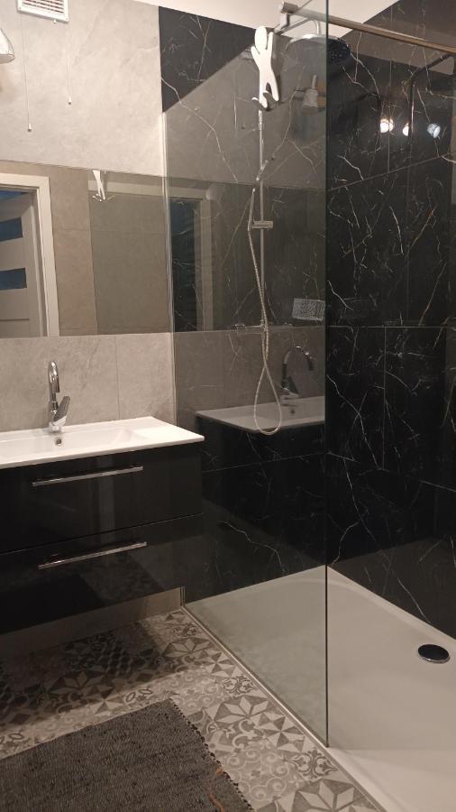 Апартаменты Apartament One Люблин Экстерьер фото